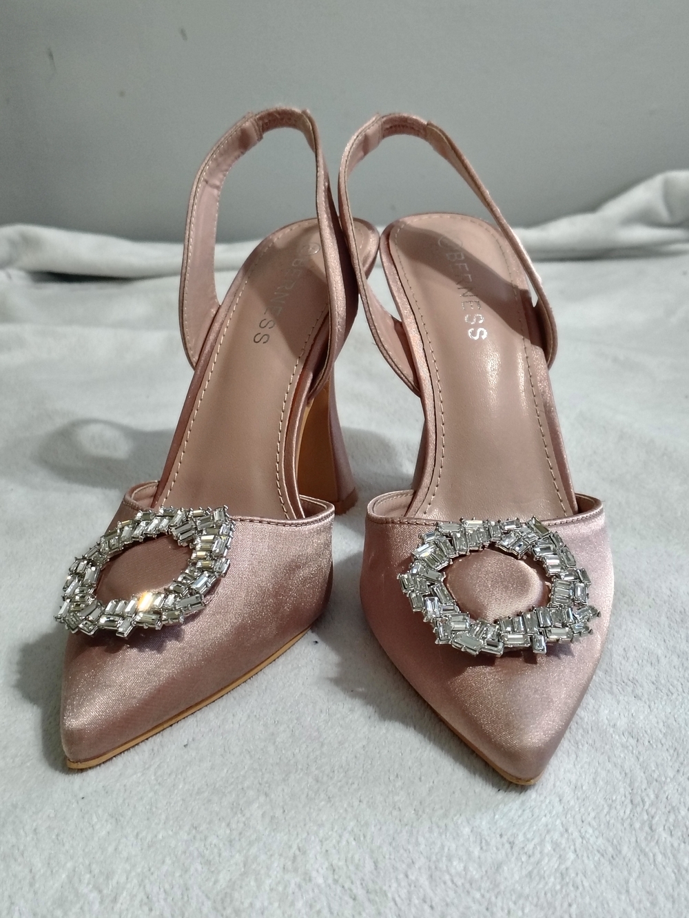 Satin Pointed Slingback Heels with Crystal Circle - Pink